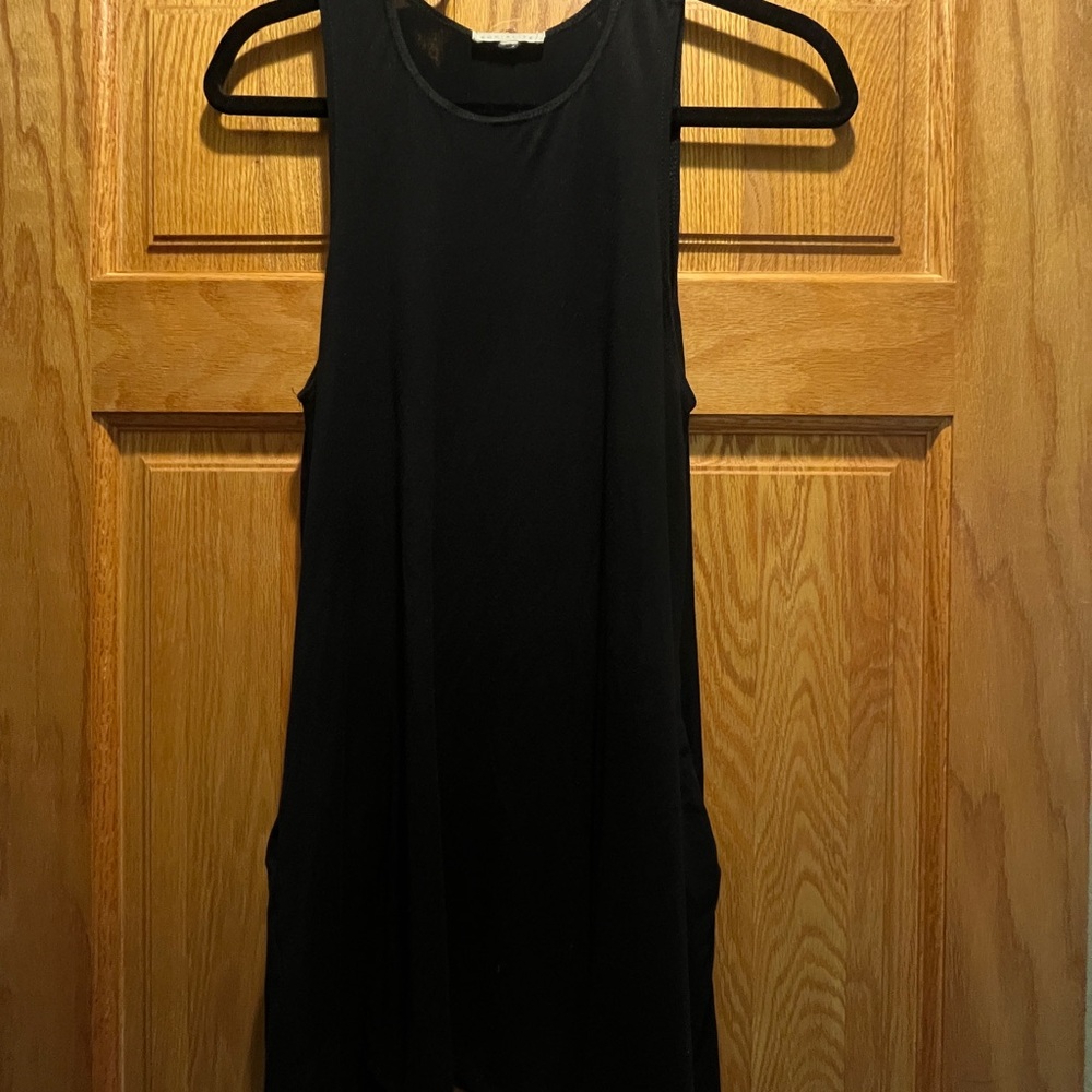 Black Sleeveless Dress